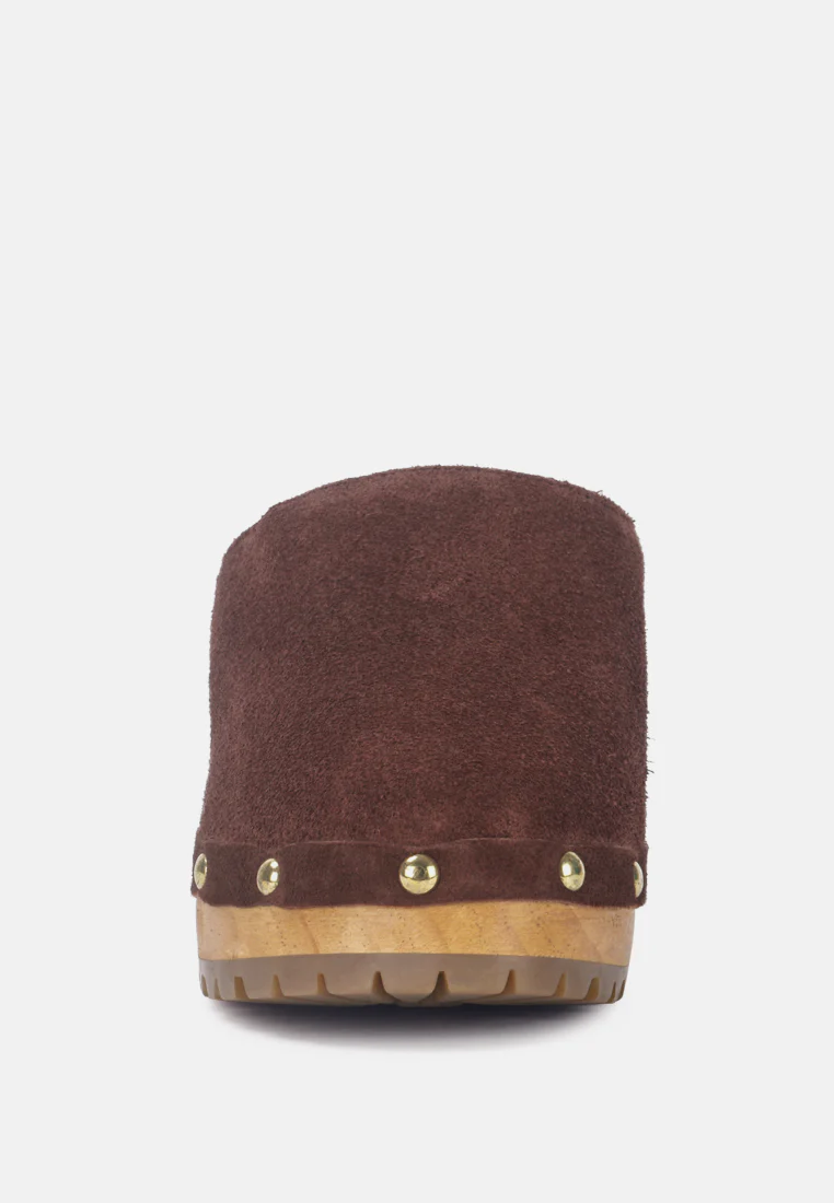 CEDRUS Fine Suede Studded Clogs Mules in Brown - Image 3