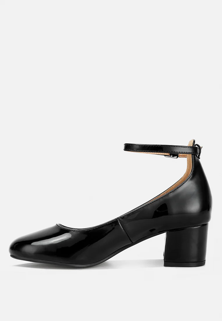 DEBBIE Ankle Strap Low Block Heel Sandals in Black - Image 3