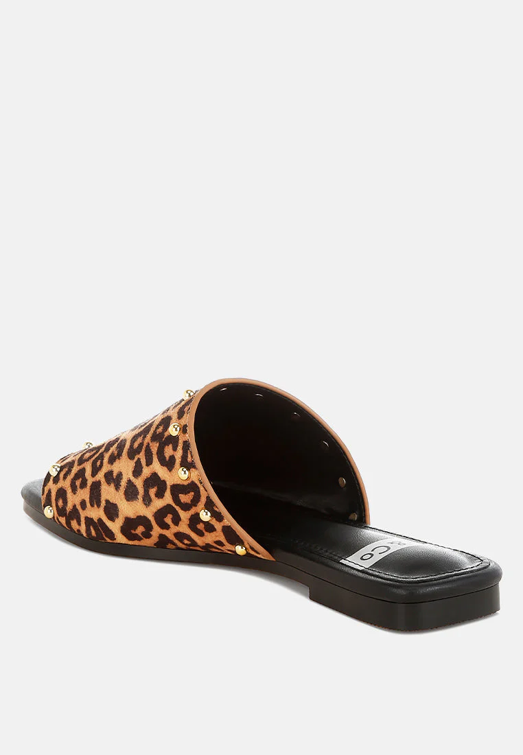 Hilsa Leopard Print Slip-On Flats - Image 3