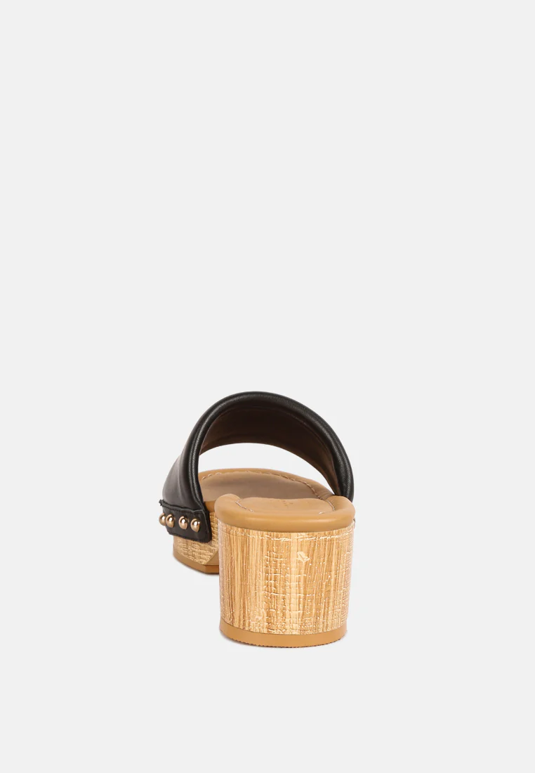 MINNY Textured Heel Leather Slip On Sandals in Black - Image 5