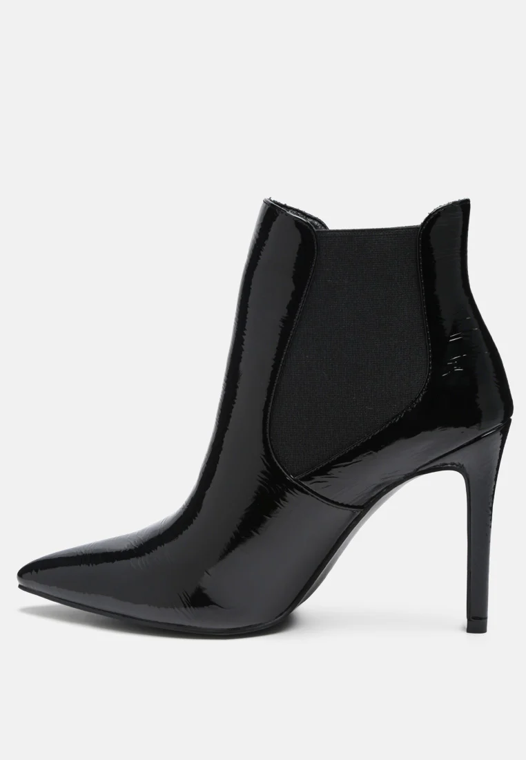 MOLINA High Heeled Chelsea Boot In Black - Image 4