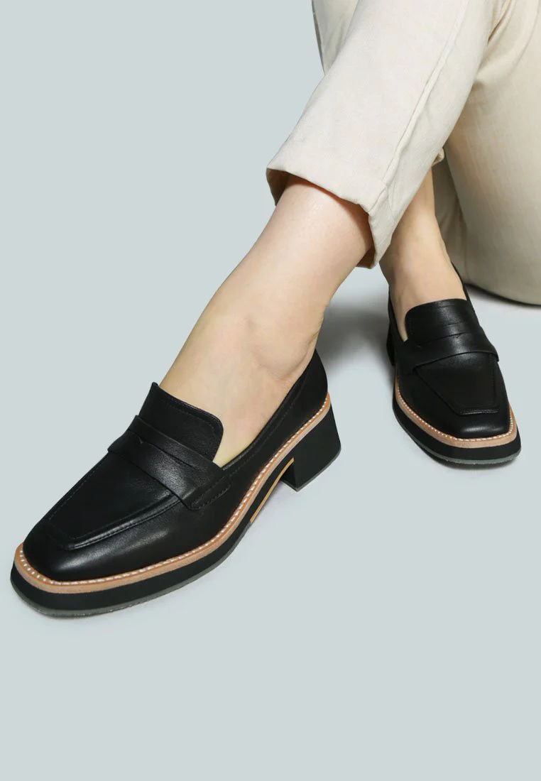 MOORE Lead lady Loafers in Black - Image 5