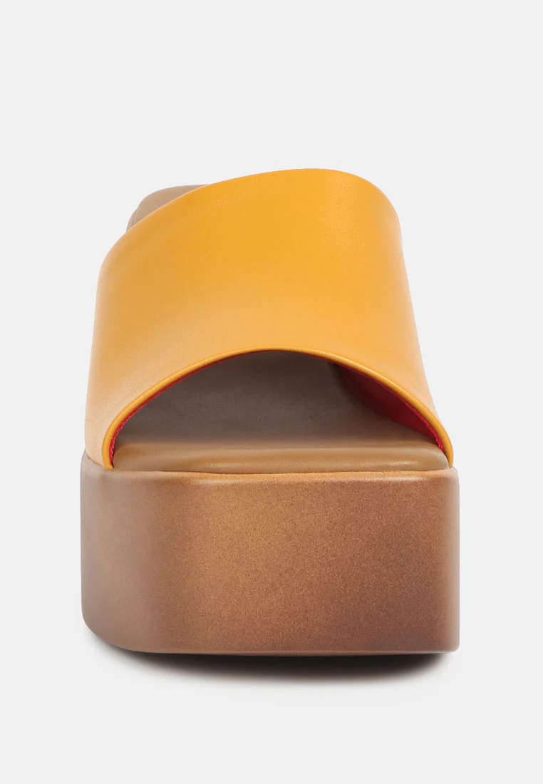 SCANDAL Slip on Block Heel Sandals in Tan - Image 3