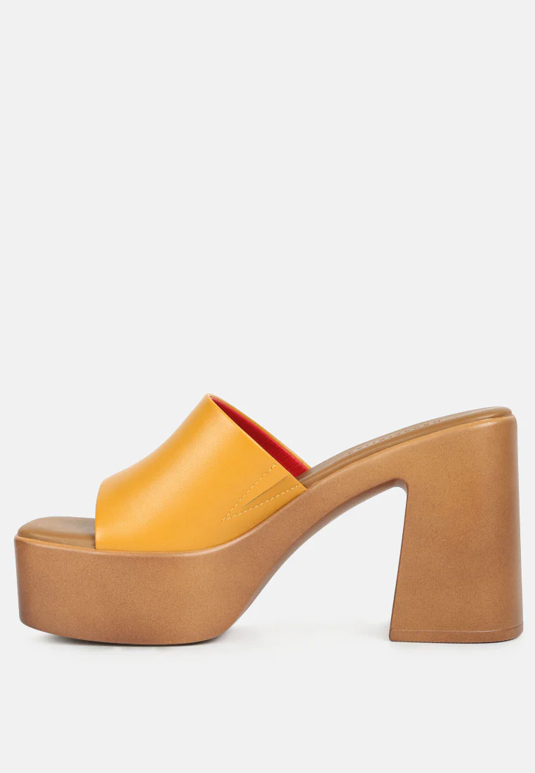 SCANDAL Slip on Block Heel Sandals in Tan - Image 4